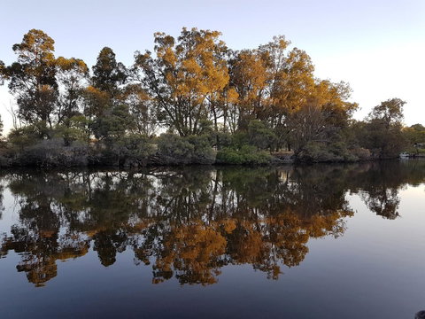 Amazing River House - Accommodation China 26