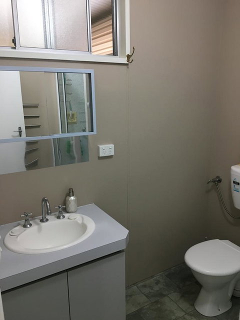 Amazing River House - Accommodation China 14