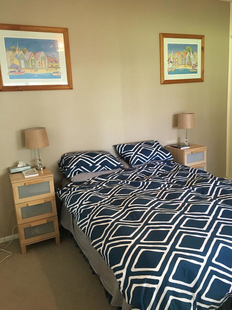 Amazing River House - Accommodation China 12