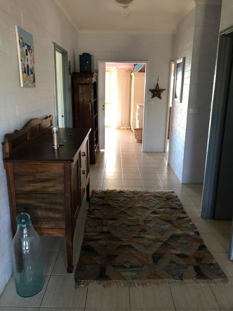 Surf Views - Accommodation Asia 2