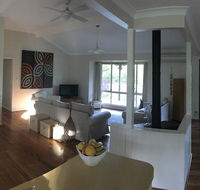 Tegwan's Nest Holiday Home - Accommodation Asia