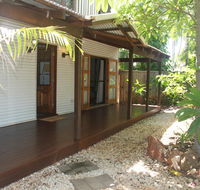 Beach House on Fox - Accommodation Asia