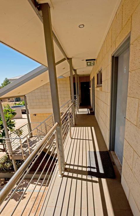 Latitude20 Searipple Rd - Accommodation Asia 3