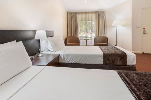 Karratha International Hotel - Accommodation Asia 8