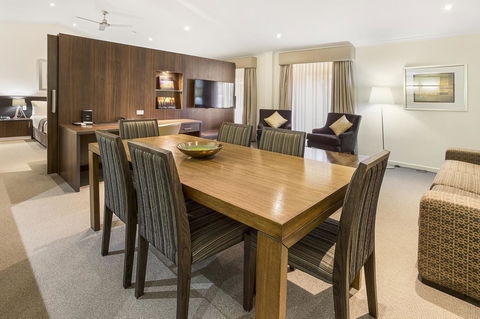 Karratha International Hotel - Accommodation Asia 6
