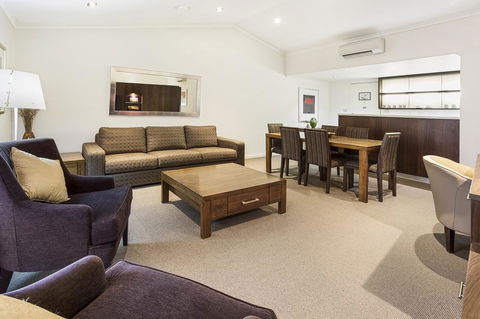 Karratha International Hotel - Accommodation Asia 3