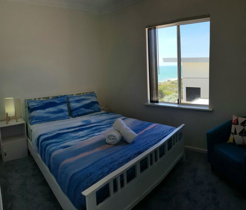 Caravel Beach House Mandurah - Accommodation Asia 9