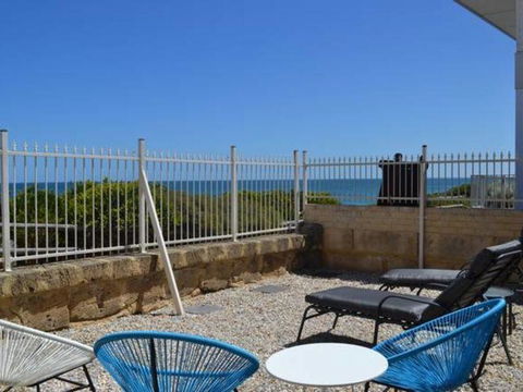 Caravel Beach House Mandurah - Accommodation Asia 29