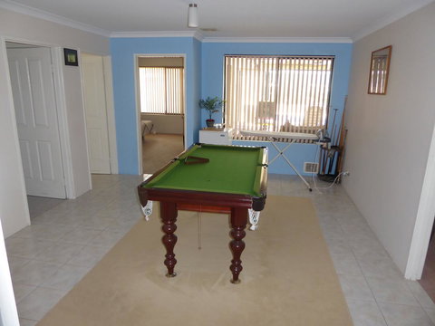 Jennys Retreat - Accommodation Asia 14