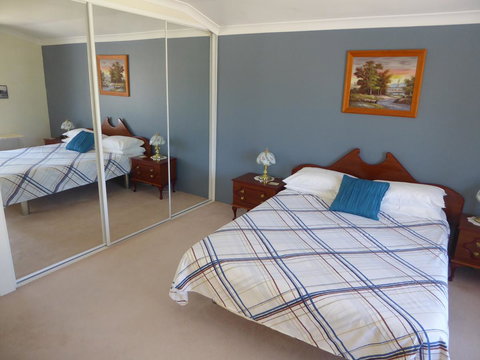 Jennys Retreat - Accommodation Asia 12