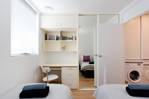 Ocean Breeze Apartment - Accommodation Guide 27