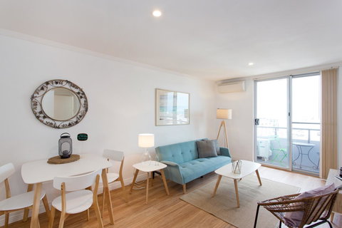 Ocean Breeze Apartment - Accommodation Guide 20