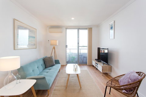 Ocean Breeze Apartment - Accommodation Guide 18