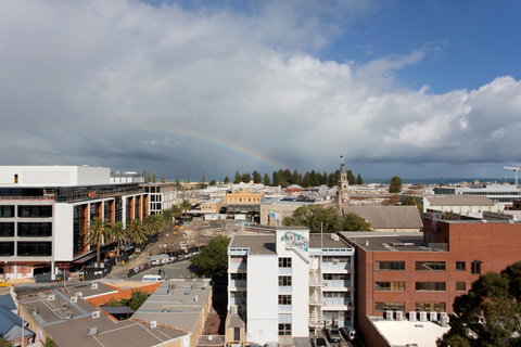 Ocean Breeze Apartment - Accommodation Guide 6