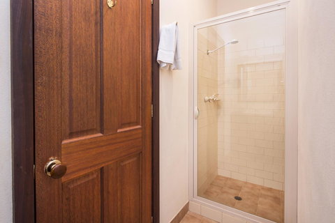 53 Martina Drive - Accommodation Asia 21