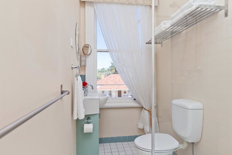 Apartment Faro - Accommodation Asia 7