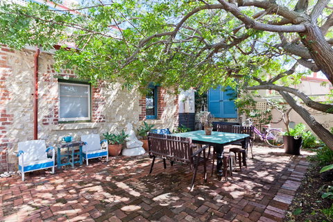 Apartment Faro - Accommodation Asia 10