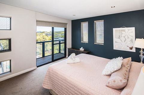 Rockpool - Accommodation Asia 31