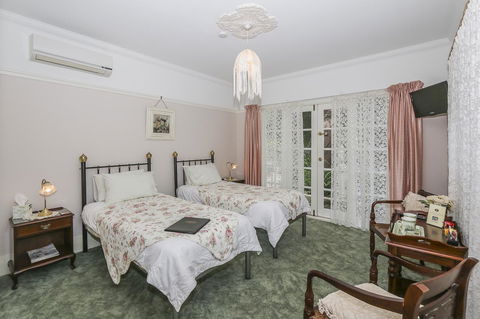 Rosebridge House Bed & Breakfast Adult Retreat - Accommodation China 19