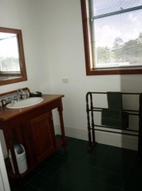 Pemberton Old Picture Theatre Holiday Apartments - Accommodation Asia 41