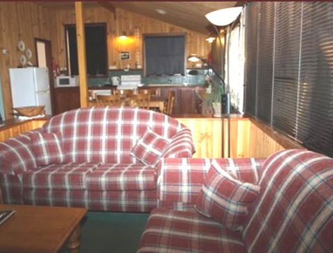 Pemberton Old Picture Theatre Holiday Apartments - Accommodation Asia 8