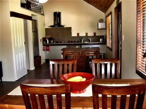 Scotsdale Valley Studios - Accommodation Guide 8