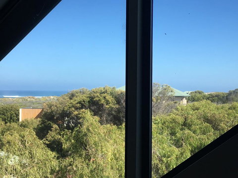 Zephyr Studio - Accommodation Guide 31