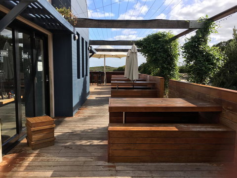 Zephyr Studio - Accommodation Guide 35