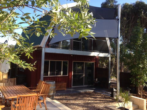 Dunsborough Barn Stay - Accommodation Asia 5