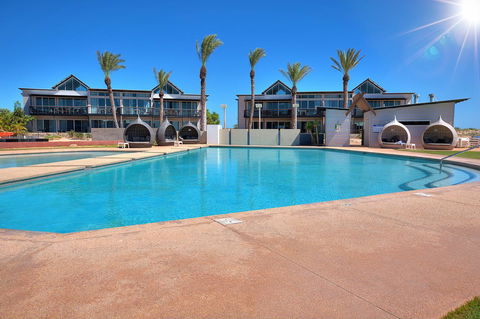 Mantarays Ningaloo Beach Resort - Accommodation Asia 18