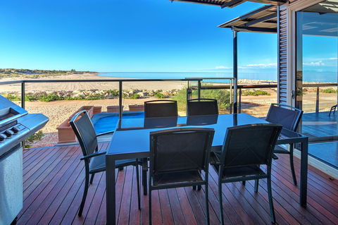 Mantarays Ningaloo Beach Resort - Accommodation Asia 6