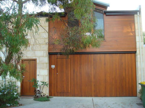 Fremantle Beach Studio - Accommodation Asia 12