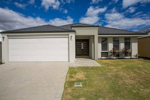 Indian Ocean Retreat - Accommodation Guide 4