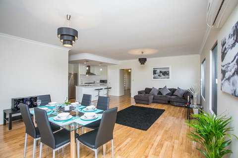 Indian Ocean Retreat - Accommodation Guide 25