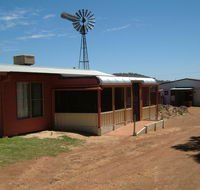 Bindoon's Windmill Farm - Accommodation Asia