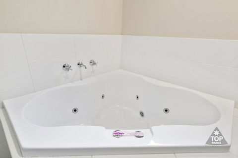 Jurien Bay Tourist Park - Accommodation Asia 1