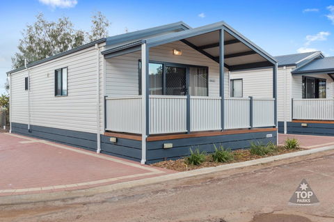 Jurien Bay Tourist Park - Accommodation Asia 0