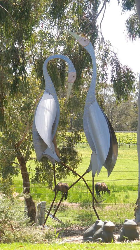 Windfall Estate Vineyard Cottage - Accommodation Guide 31