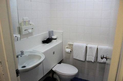 Atrium Hotel Mandurah - Accommodation Asia 6