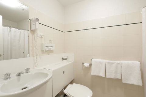 Atrium Hotel Mandurah - Accommodation Asia 37