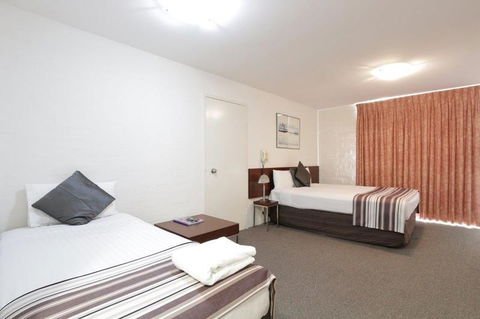 Atrium Hotel Mandurah - Accommodation Asia 1