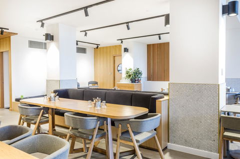 Quay Perth - Accommodation Guide 31
