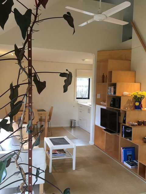 DESIGNER'S STUDIO - Accommodation Asia 18