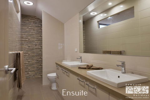 7 Kestrel Place - Accommodation Asia 13