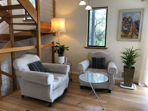 Orion Studio With Ocean Views - Accommodation Asia 8