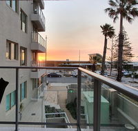 Sandcastles Beachfront  Luxury Retreat Apartment - Accommodation Asia