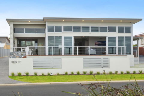 Busselton Beachside - A Slice Of Heaven - Accommodation China 1