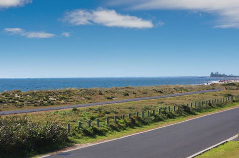 Busselton Beachside - A Slice Of Heaven - Accommodation China 21