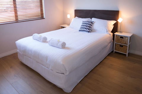 Cottesloe Beach On Napier - Accommodation Asia 11