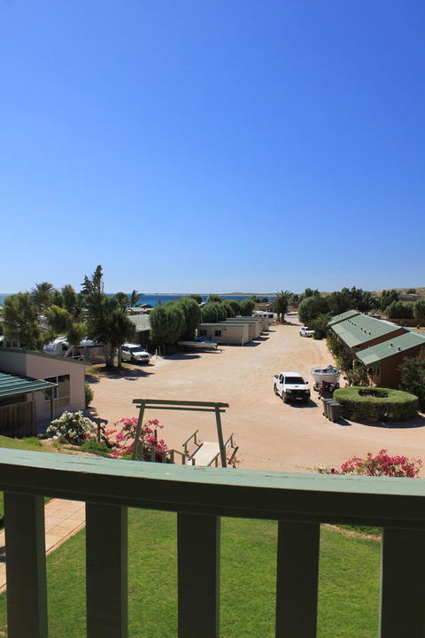 Ningaloo Coral Bay â€“ Bayview - Accommodation Asia 21